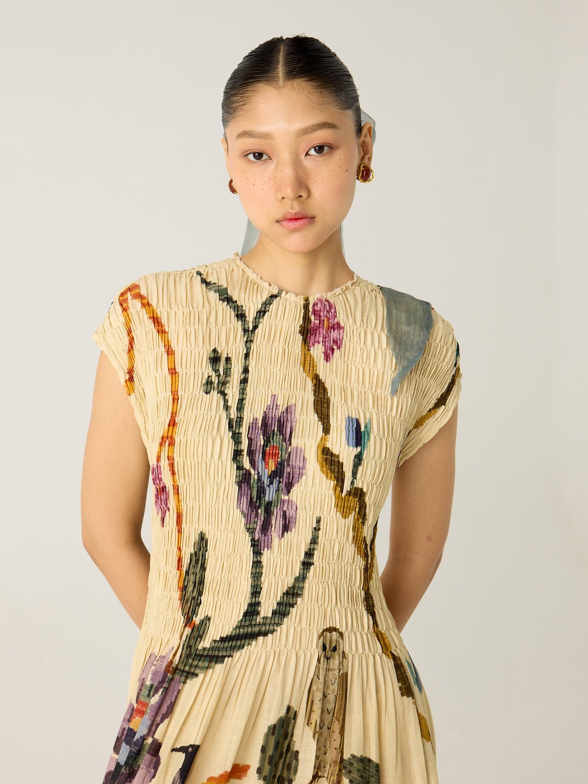 Clara | Pleated Print Maxi Dress - Lora Toronto