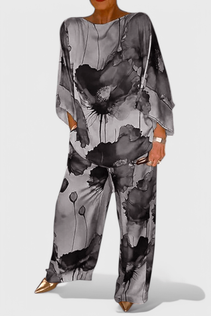Karoline Floral Two - Piece Set with Relaxed Fit - Lora Toronto