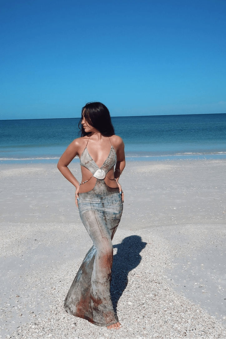 Reese | Elegant Shell Waist Cut - Outs Maxi Dress - Lora Toronto