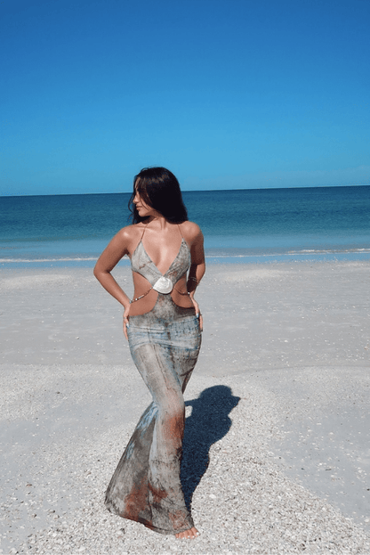 Reese | Elegant Shell Waist Cut - Outs Maxi Dress - Lora Toronto